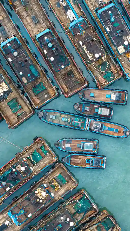 4k海湾壁纸 - 渔船 - 风景 - 停泊渔船「哲风壁纸」