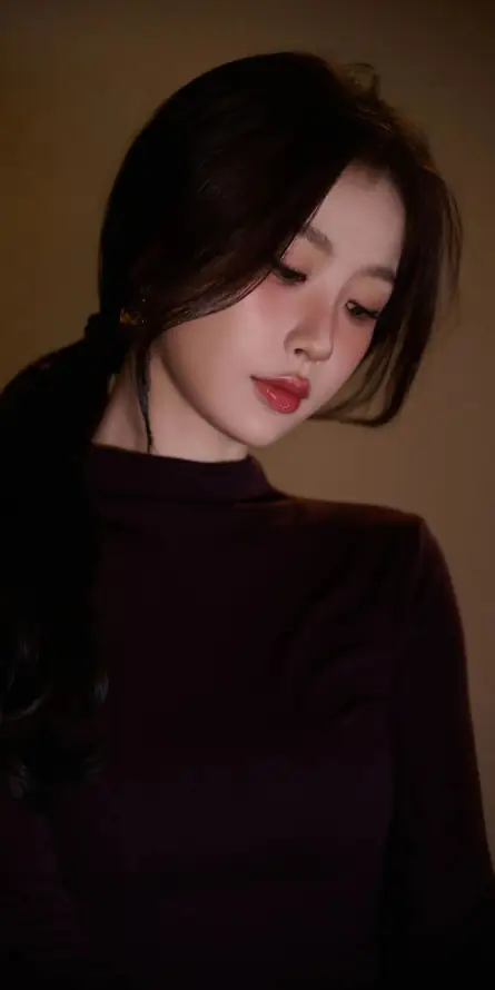4k红唇壁纸 - 美女 - 氛围感 - 人像写真「哲风壁纸」