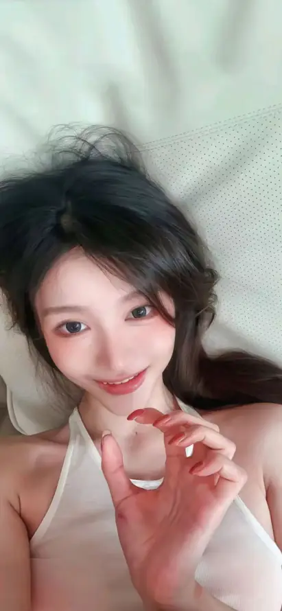 4k床照壁纸 - 美女 - 卧室自拍 - 居家场景「哲风壁纸」
