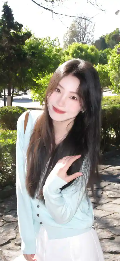 4k微笑壁纸 - 甜美 - 纯欲 - 年轻女性「哲风壁纸」