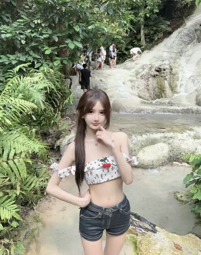 4k甜妹壁纸 - 🔥 - 钙化滩 - 夏日穿搭「哲风壁纸」 4k甜妹壁纸 - 🔥 - 钙化滩 - 夏日穿搭「哲风壁纸」