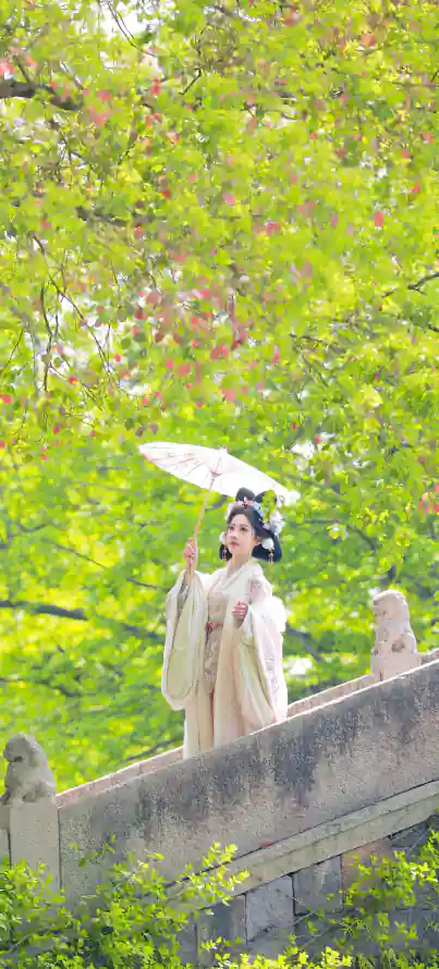 4k园林壁纸 - 广袖 - 火焰 - 绿树「哲风壁纸」