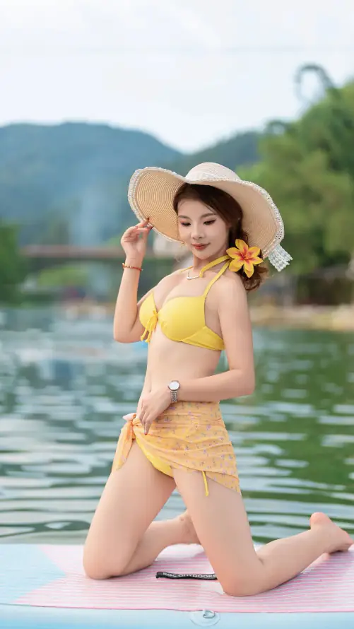 4k夏日壁纸 - 湖水 - 湖边 - 绿树「哲风壁纸」