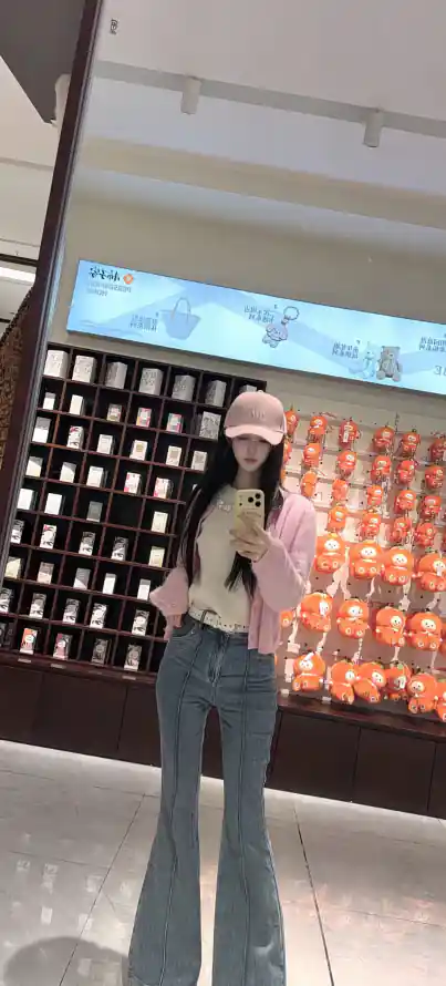 4k🔥壁纸 - 休闲穿搭 - 商场自拍 - 对镜自拍「哲风壁纸」