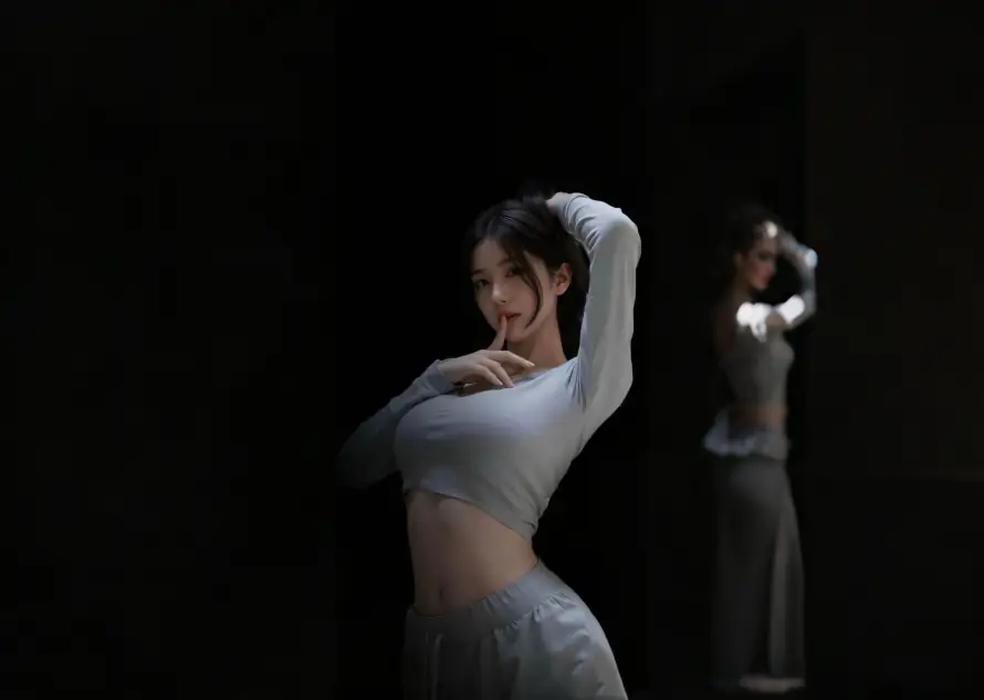 2k竖屏壁纸-美女 - 长发-露腰「哲风壁纸」 2k竖屏壁纸-美女 - 长发-露腰「哲风壁纸」