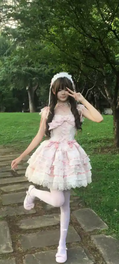 4k公园壁纸 - 树木 - 甜美 - 美女「哲风壁纸」