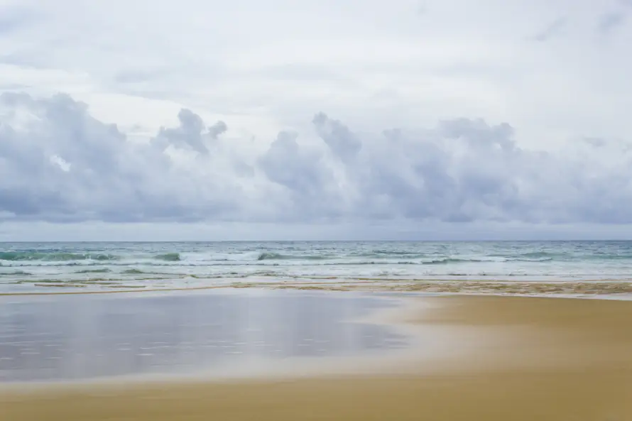 5k沙滩壁纸-浅滩 - 海浪-海滨「哲风壁纸」