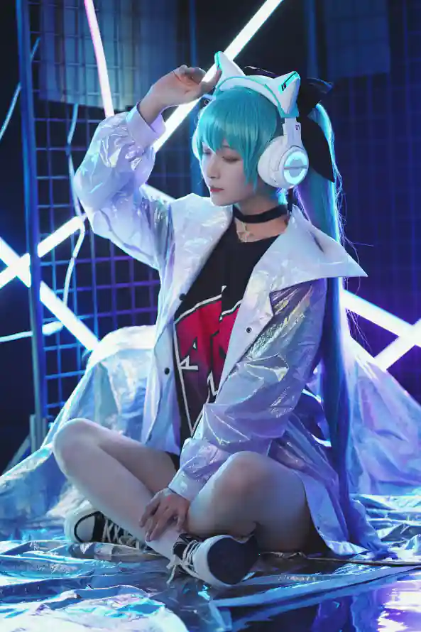 4k白丝壁纸 - 蓝发 - 双马尾 - miku「哲风壁纸」