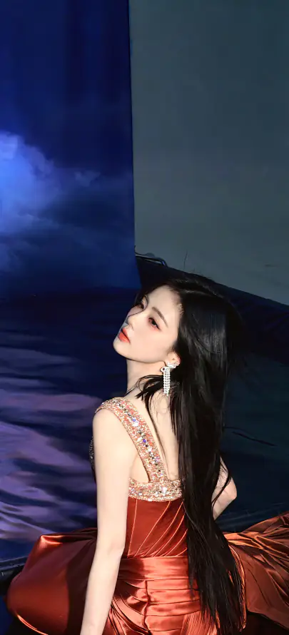 4k优雅壁纸 - 回眸 - 白鹿 - 女明星「哲风壁纸」