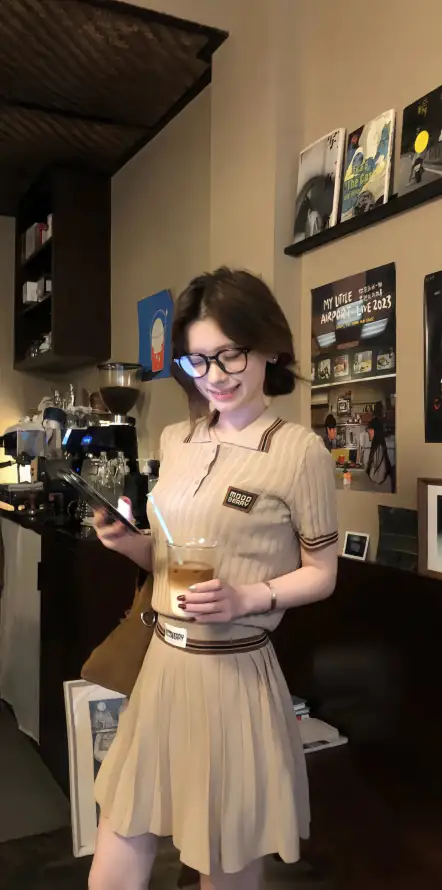 4k抖音壁纸 - 冰咖啡 - 咖啡店 - 咖啡馆「哲风壁纸」