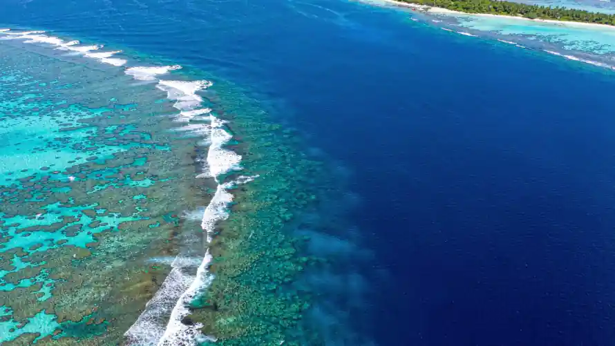 2k海岛壁纸-海岸 - 海浪-碧海「哲风壁纸」