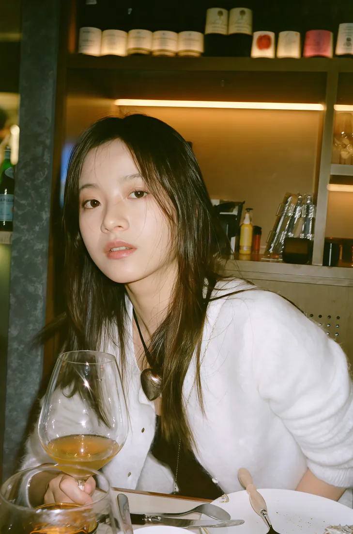 《李庚希》手机壁纸-氛围感壁纸 - 精选壁纸「哲风壁纸」 《李庚希》手机壁纸-氛围感壁纸 - 精选壁纸「哲风壁纸」