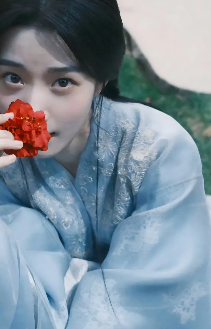 《上官浅》手机壁纸-云之羽背景图片卢昱晓「哲风壁纸」 《上官浅》手机壁纸-云之羽背景图片卢昱晓「哲风壁纸」