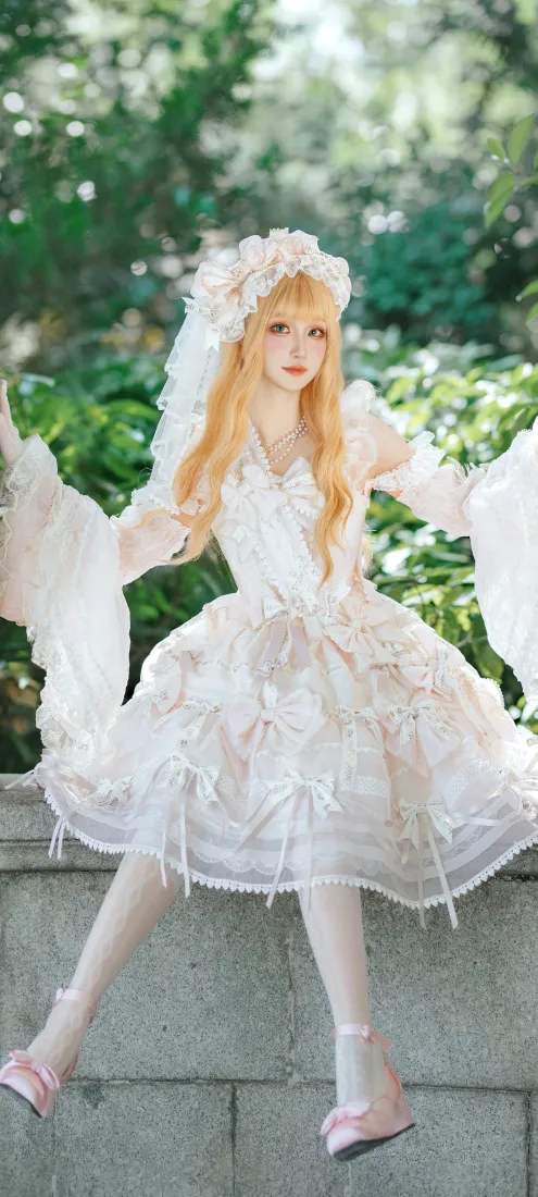 洛丽塔美女cos手机壁纸|梦幻背景图片 - 惊艳「哲风壁纸」 洛丽塔美女cos手机壁纸|梦幻背景图片 - 惊艳「哲风壁纸」