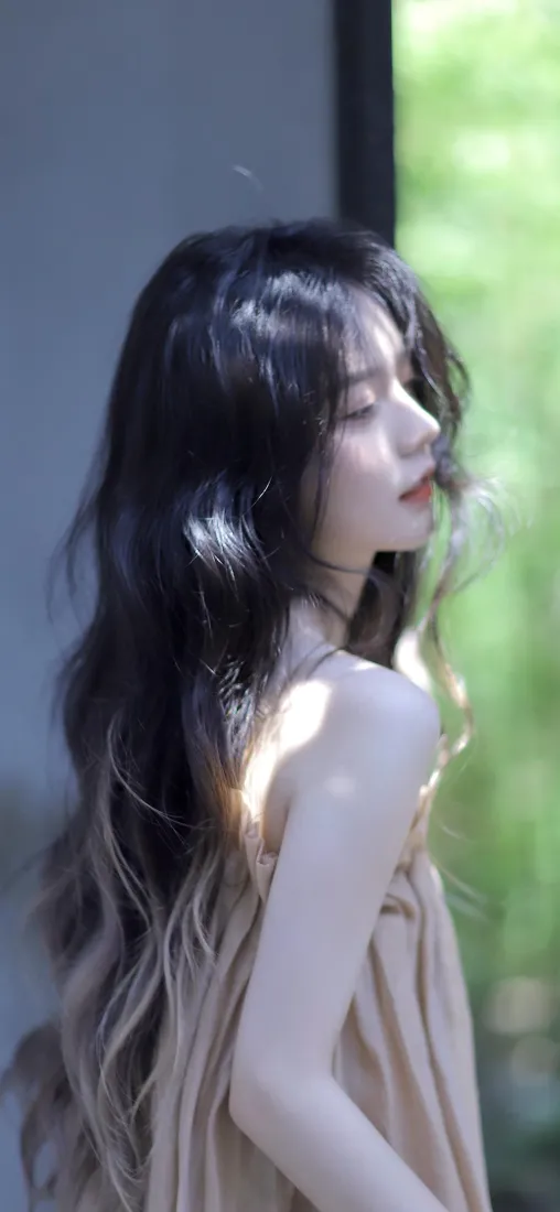 美女手机壁纸|网红背景图片 - 洪晨曦长发气质佳人「哲风壁纸」 美女手机壁纸|网红背景图片 - 洪晨曦长发气质佳人「哲风壁纸」