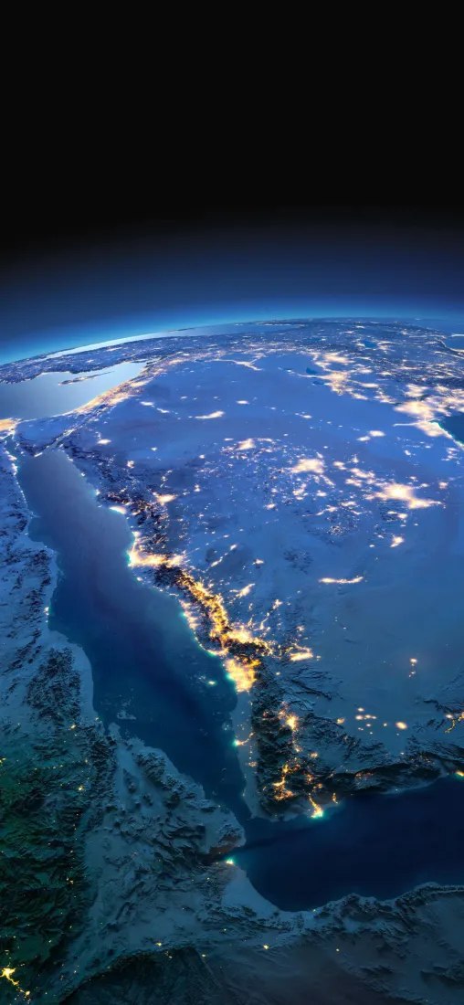 太空俯瞰地球夜景，地表城市暖黄灯光沿海岸线分布，上方是漆黑太空。