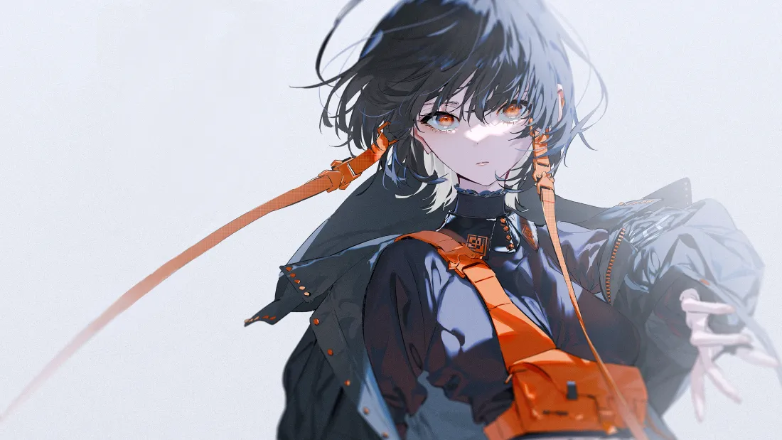 灰调背景中，橙眼短发少女身着黑橙机能风服饰，神情冷峻。