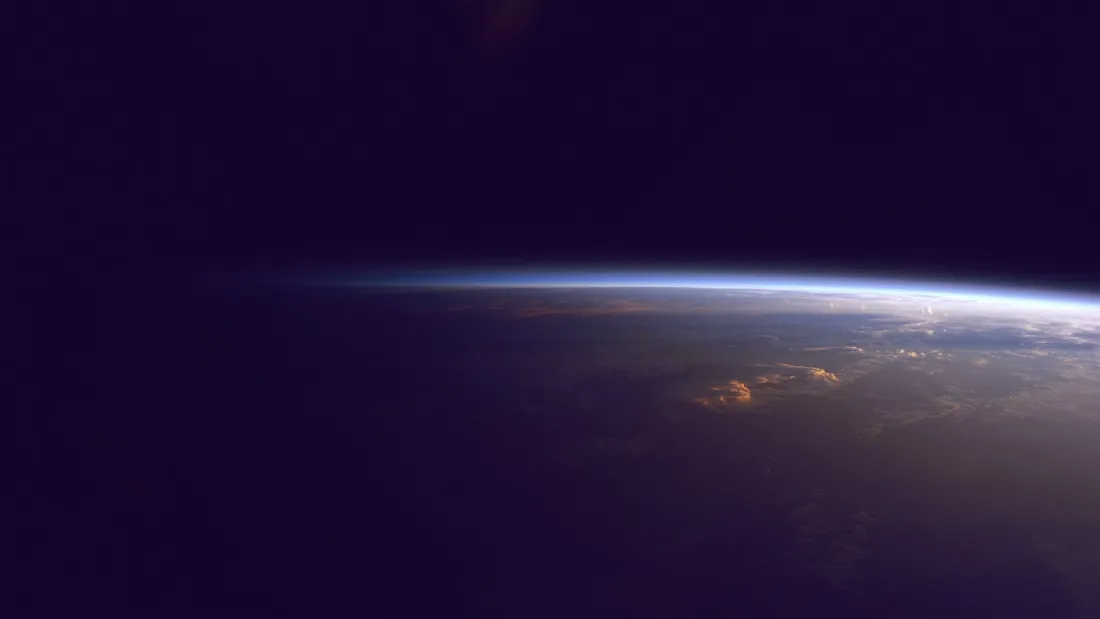 2k宇宙地球壁纸|太空背景图片 - 科幻视角「哲风壁纸」 2k宇宙地球壁纸|太空背景图片 - 科幻视角「哲风壁纸」