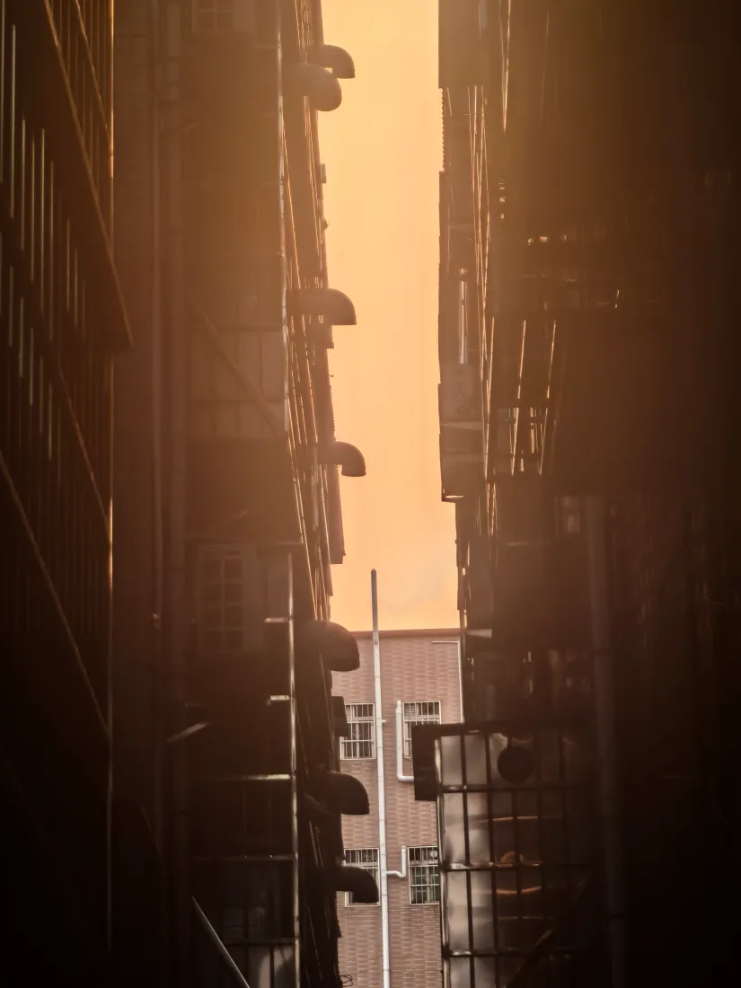 4k建筑壁纸 - 天空 - 城中村 - 夕照天空「哲风壁纸」