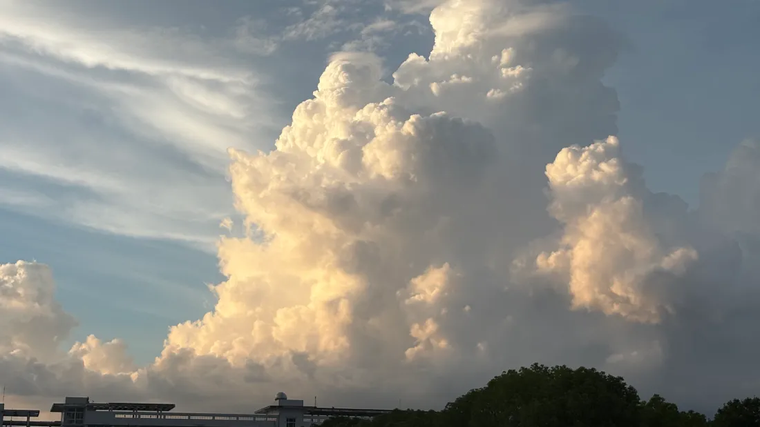 4k霞光云壁纸|天空背景图片 - 夕阳云朵「哲风壁纸」 4k霞光云壁纸|天空背景图片 - 夕阳云朵「哲风壁纸」