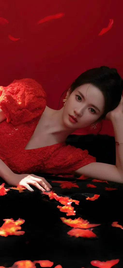 4k花瓣壁纸 - 美女 - 红色 - 红裙「哲风壁纸」