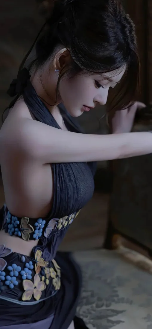 古风美女手机壁纸｜黑色花纹服饰 - 手机高清壁纸「哲风壁纸」