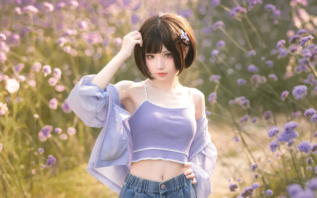 5k短发美女壁纸|紫色花田背景图片 - 浅紫穿搭「哲风壁纸」 5k短发美女壁纸|紫色花田背景图片 - 浅紫穿搭「哲风壁纸」