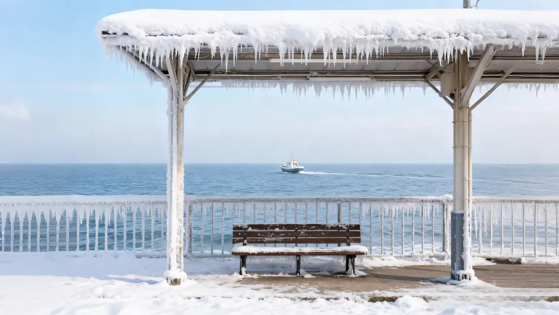 4k海边车站雪景壁纸|海边背景 - 轮船冰柱「哲风壁纸」 4k海边车站雪景壁纸|海边背景 - 轮船冰柱「哲风壁纸」