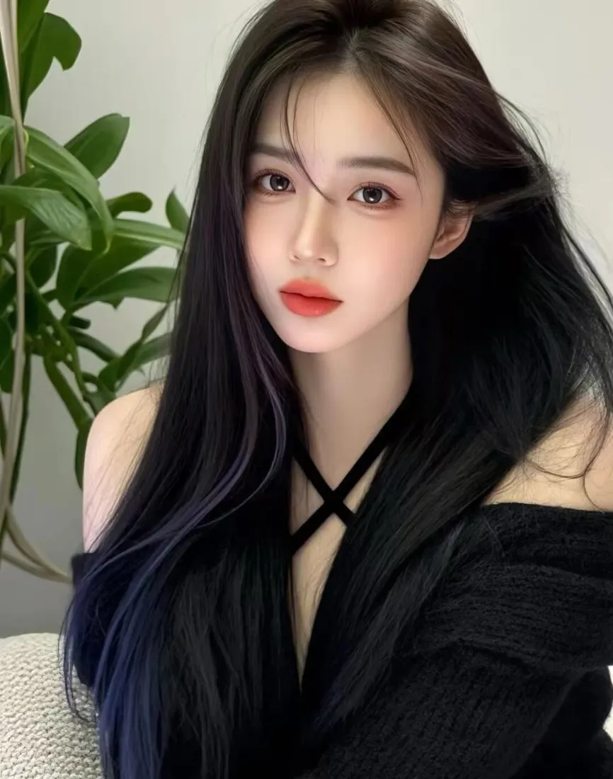 黑衣美女手机壁纸｜绿植背景 - 红唇长发「哲风壁纸」