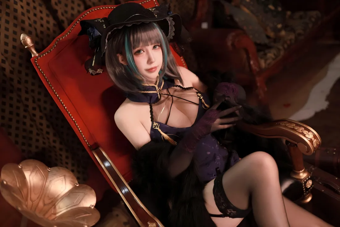 6kcos壁纸｜红色椅子背景 - 黑丝美女cosplay「哲风壁纸」