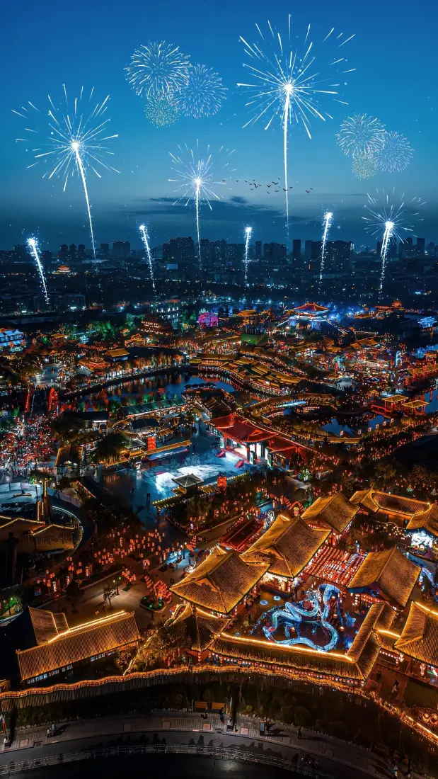 开封城夜景｜古城烟花背景图片 - 繁华灯火「哲风壁纸」