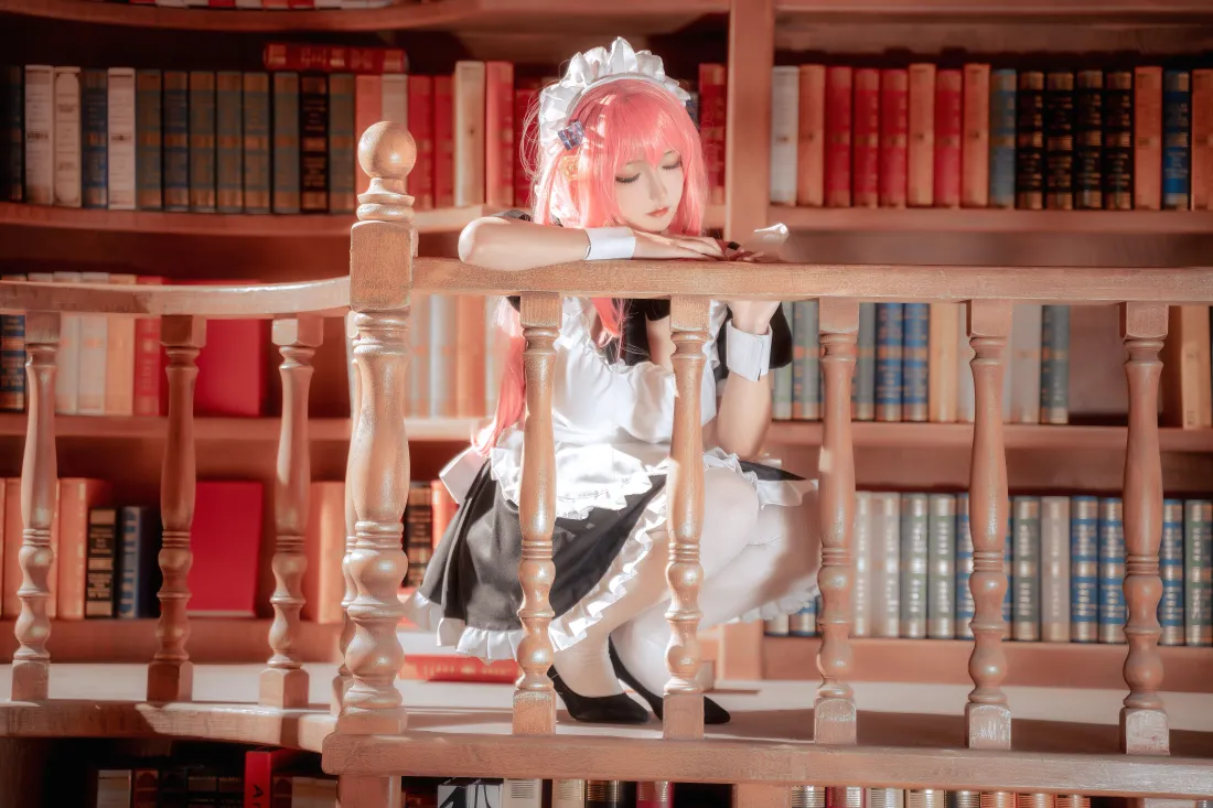 7k女仆cosplay壁纸|书架背景图片 - 粉色头发「哲风壁纸」 7k女仆cosplay壁纸|书架背景图片 - 粉色头发「哲风壁纸」