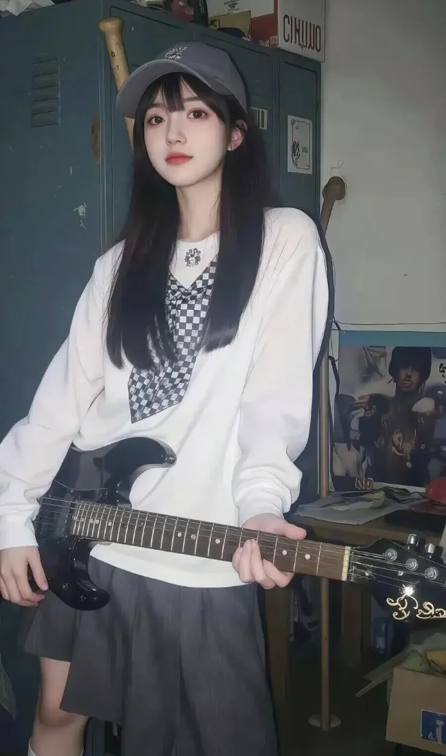 戴灰帽的长发少女手持黑色电吉他，站在储物柜前的室内场景