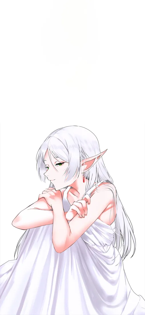 纯白背景下，身着白裙的精灵耳白发少女芙莉莲侧身闭眼浅笑。