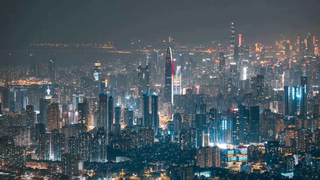 城市夜景壁纸｜都市背景图 - 摩天大楼灯光「哲风壁纸」
