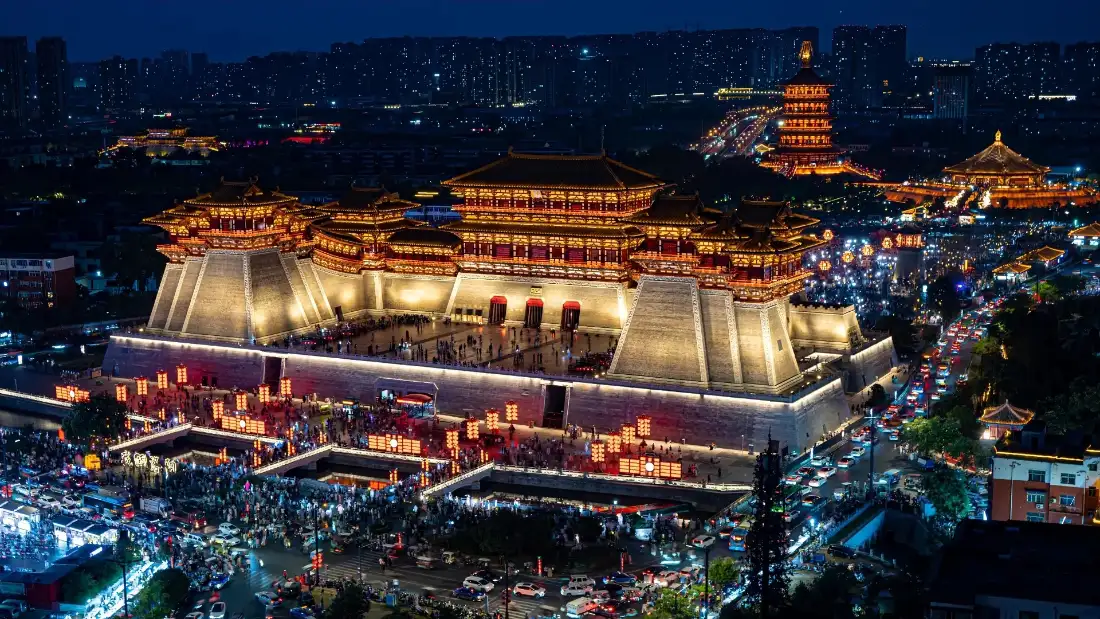 2k西安古建筑夜景壁纸|城市背景 - 繁华夜色「哲风壁纸」 2k西安古建筑夜景壁纸|城市背景 - 繁华夜色「哲风壁纸」
