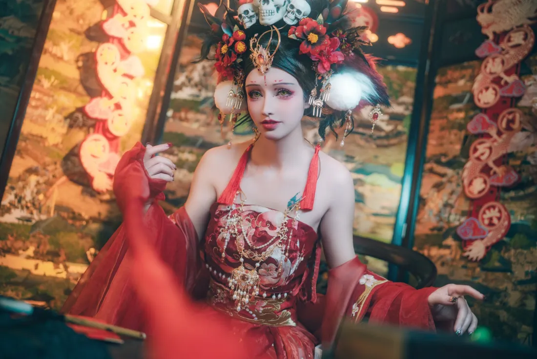 年兽壁纸｜古风背景 - 红衣传统服饰「哲风壁纸」