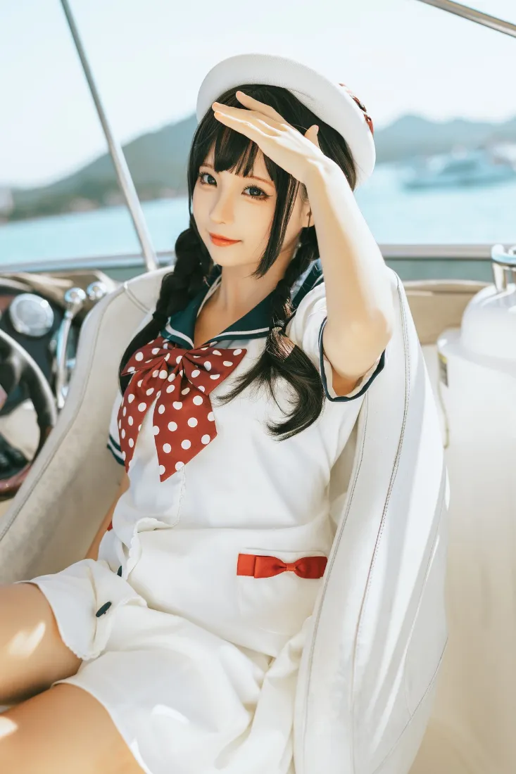 水手服少女手机壁纸｜船上背景图片 - 白色游艇海景「哲风壁纸」
