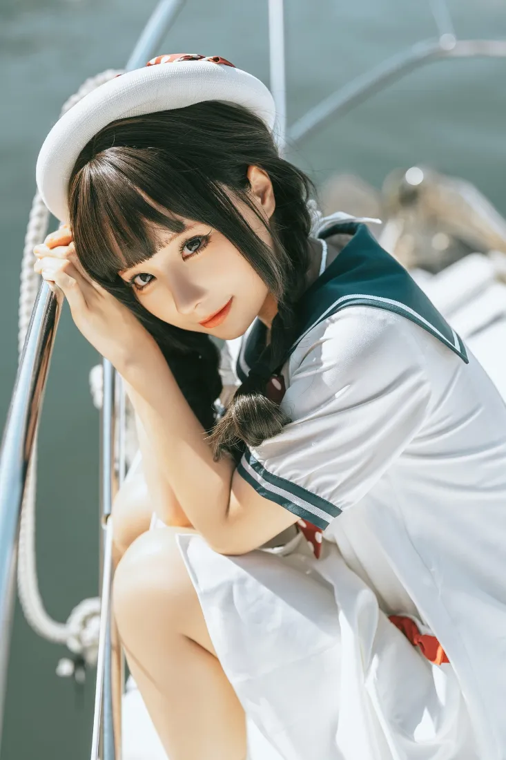 水手服女孩手机壁纸|船上背景图片 - 白色「哲风壁纸」 水手服女孩手机壁纸|船上背景图片 - 白色「哲风壁纸」