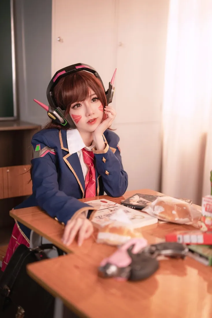 jk制服少女手机壁纸｜教室背景图 - 角色扮演「哲风壁纸」