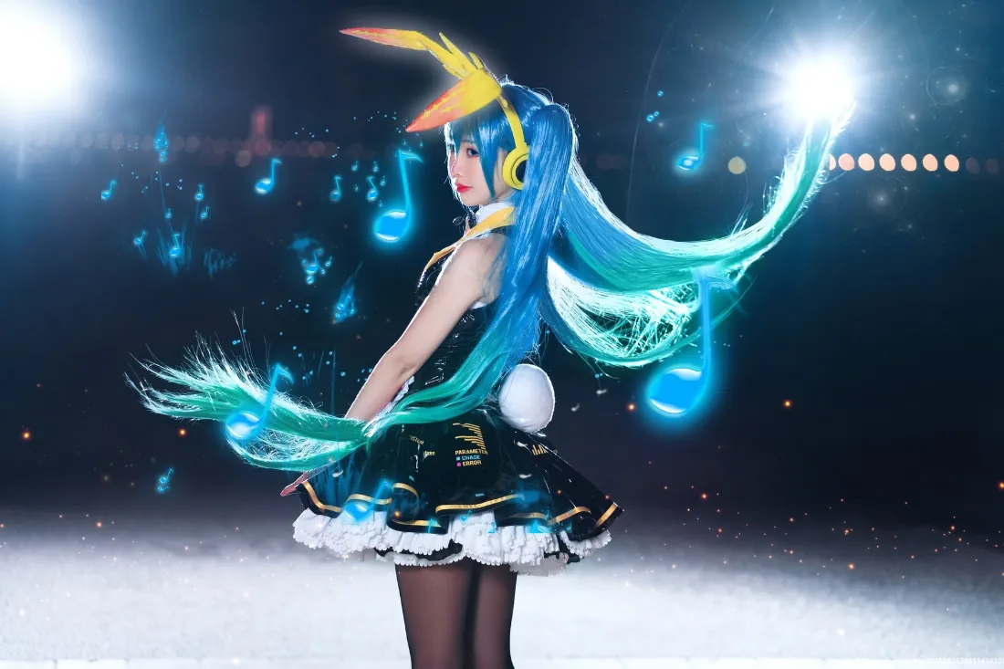 2k初音未来壁纸｜舞台背景图片 - 音乐发光音符「哲风壁纸」