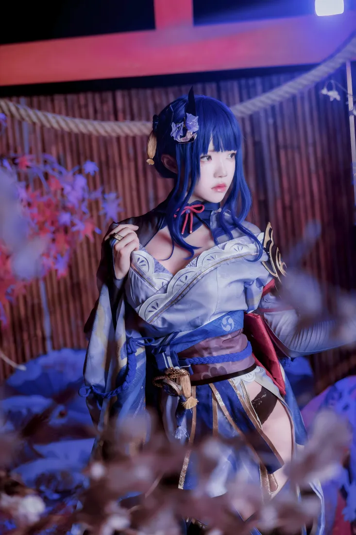 雷电将军cos手机壁纸｜日式背景 - 美女cosplay「哲风壁纸」