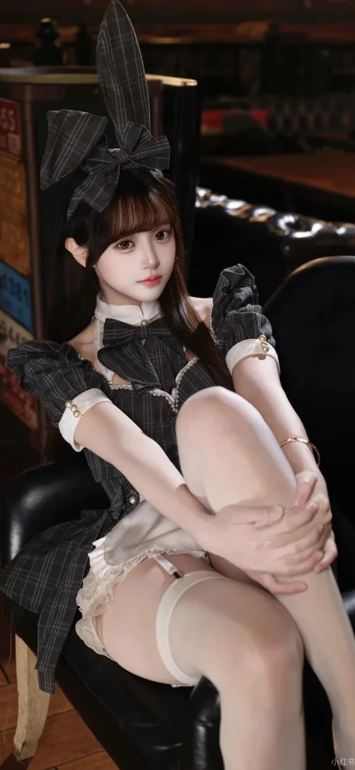 女仆装美女手机壁纸｜兔耳背景图 - 室内场景「哲风壁纸」