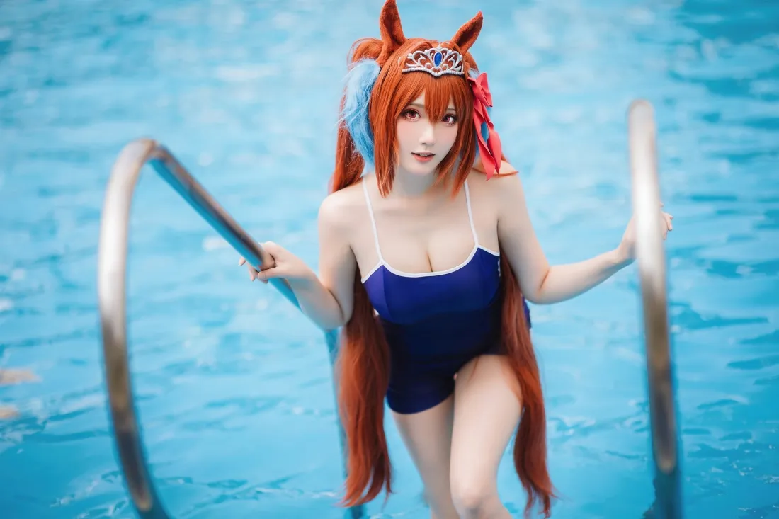 大和赤骥泳装壁纸|泳池背景 - cosplay「哲风壁纸」 大和赤骥泳装壁纸|泳池背景 - cosplay「哲风壁纸」