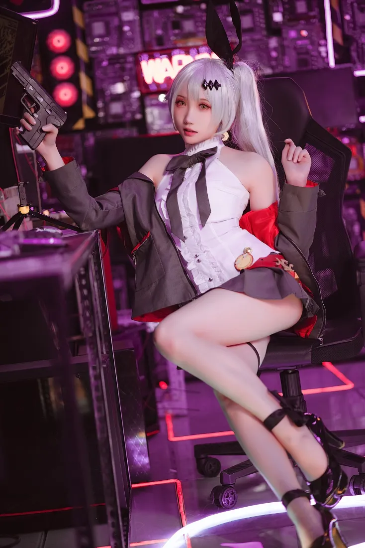 女警察cosplay手机壁纸|紫粉科技背景 - 性感制服「哲风壁纸」 女警察cosplay手机壁纸|紫粉科技背景 - 性感制服「哲风壁纸」