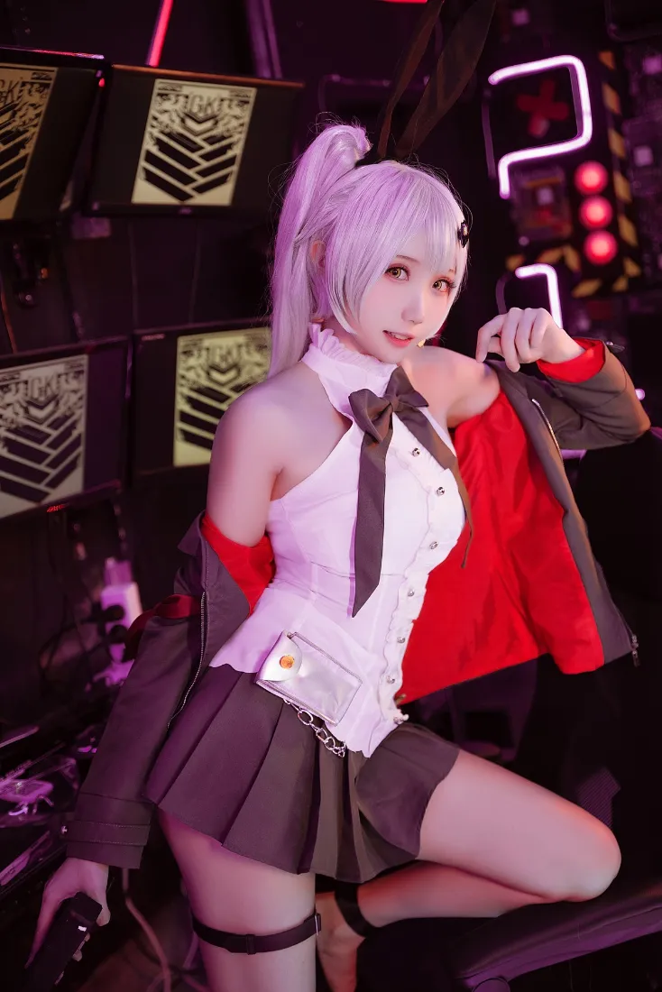 女警察cosplay手机壁纸|红黑制服背景图片 - 马尾少女「哲风壁纸」 女警察cosplay手机壁纸|红黑制服背景图片 - 马尾少女「哲风壁纸」