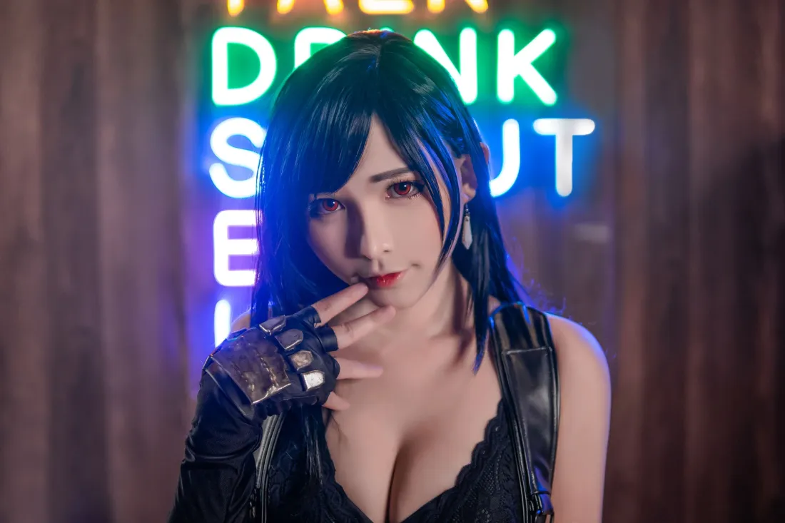 2k蒂法·洛克哈特壁纸｜酒吧背景图片 - cosplay「哲风壁纸」