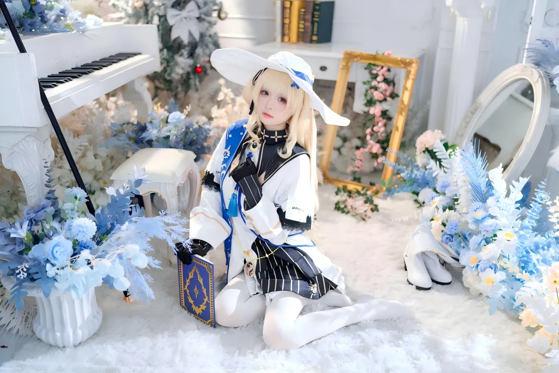 6k菲比壁纸|蓝白花房背景图片 - 鸣潮cos「哲风壁纸」 6k菲比壁纸|蓝白花房背景图片 - 鸣潮cos「哲风壁纸」