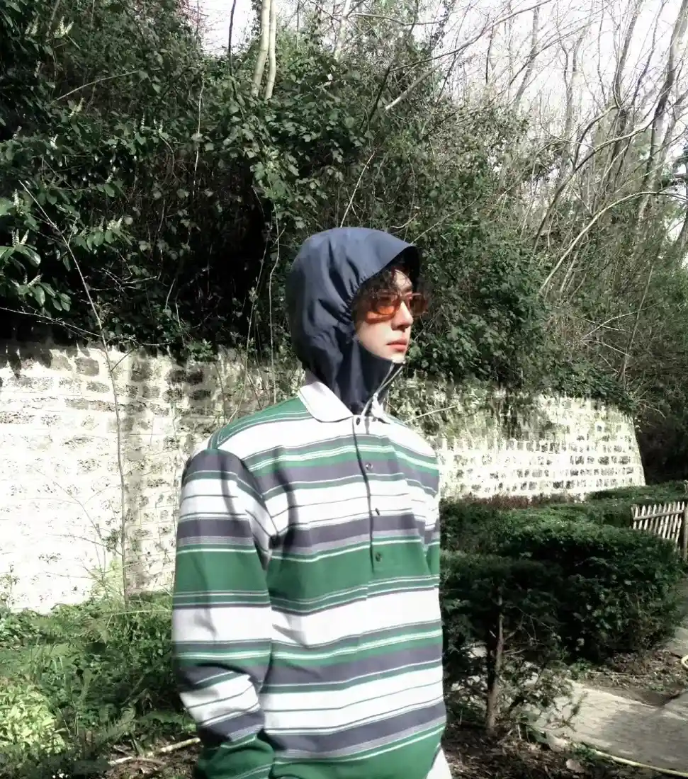 王一博手机壁纸|户外街拍背景图片 - 巴黎时装周「哲风壁纸」 王一博手机壁纸|户外街拍背景图片 - 巴黎时装周「哲风壁纸」