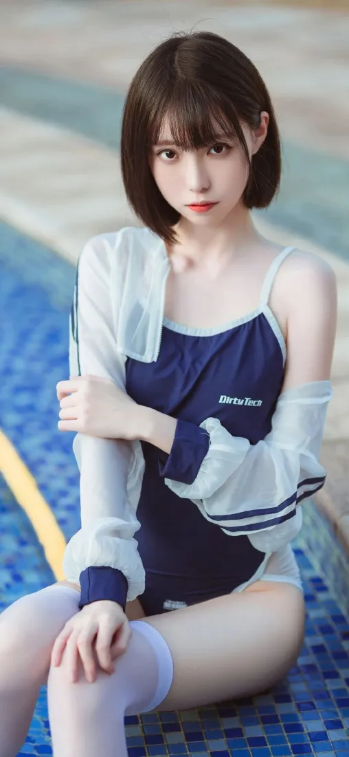 短发美女手机壁纸|清凉背景图片 - 夏日穿搭「哲风壁纸」 短发美女手机壁纸|清凉背景图片 - 夏日穿搭「哲风壁纸」